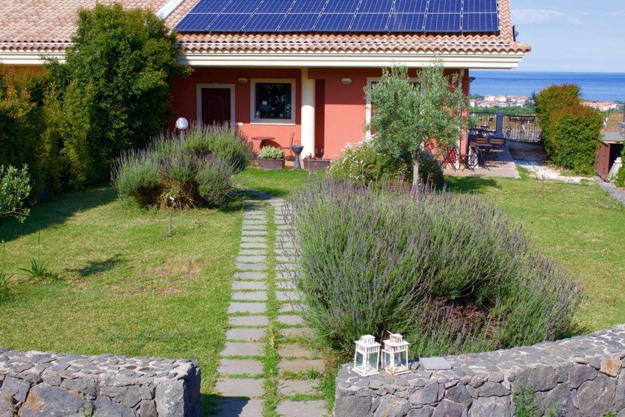Il Vulcano * Aci Catena